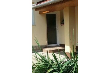 Сімейний пансіонат Tiszafüred 1